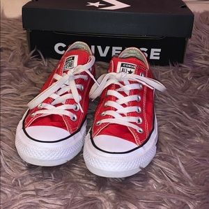 Red converse
